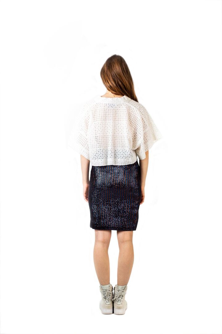 kimono court dentelle "Sérénite" -dos-tremblepierre kimono court dentelle "Sérénite" 2-affaires-etrangeres-kimono-court-dentelle-anglaise-upcycling-tremblepierre