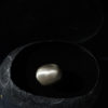 Bague galet réglable Pebble oval ring I argent massif et or 22k I Vue Packshot 2 I Melina Kistani I Label AÉ Paris