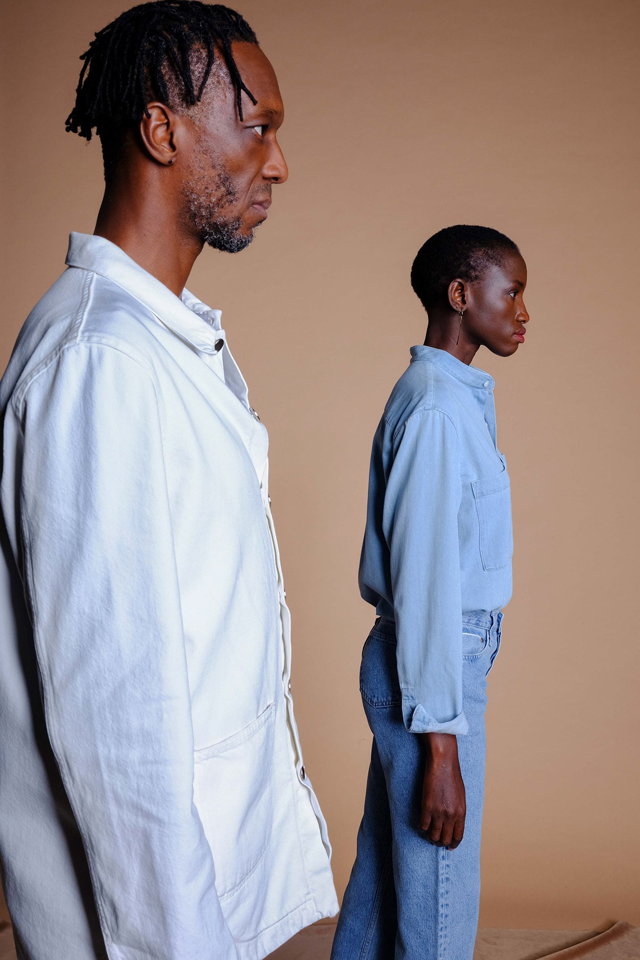 Chemises bleu et blanche de la marque ADN Paris chez Label AÉ Paris