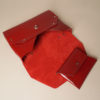 sac pliage et porte-monnaie cuir vernis rouge I cuir recycle I 114 Paris I Image 2 I Label AE Paris